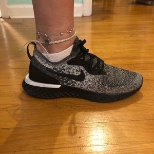 Black Nike Epic React sneakers